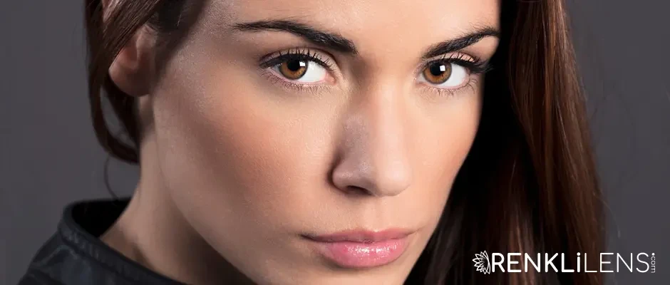 Kahverengi Gözler İçin En Çok Tercih Edilen Renkli Lensler ve Kullanım Rehberi